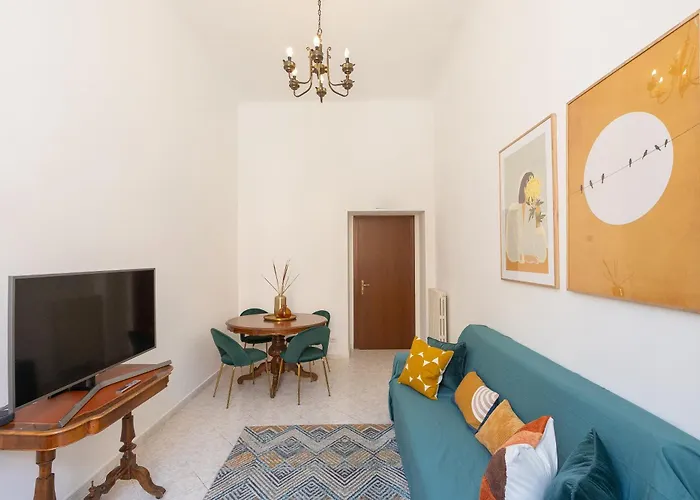 Pietroburgo By In Apartamento Roma